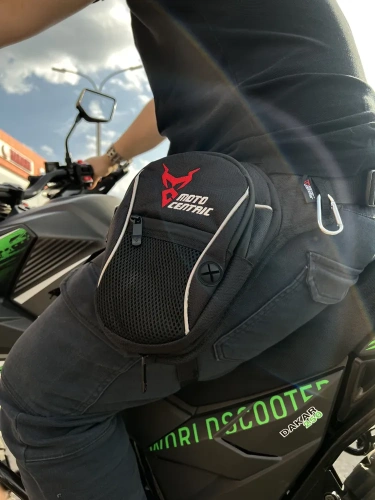 Motolike сумка на пояс красная в Калиниграде